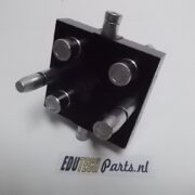 Multifaster 4-voudig uitrustingdeel met elektrodoorvoer.